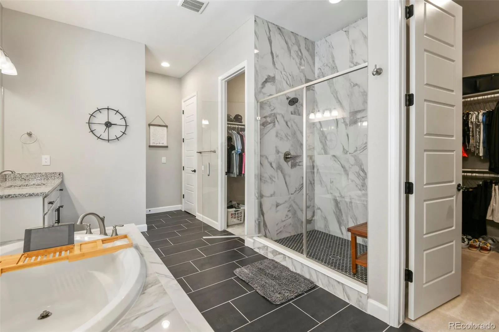 7000 S White Crow Way Aurora CO 80016 | MLS #REC3155137 09232026220625 1600 22
