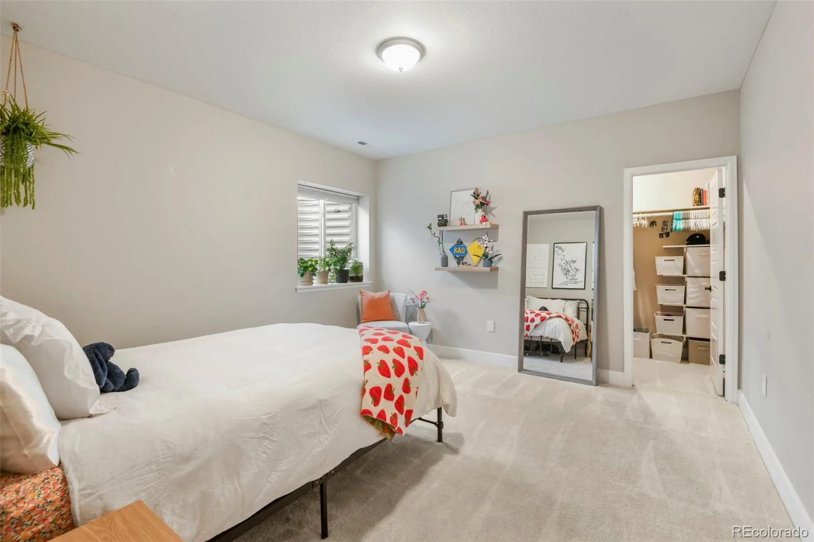 7000 S White Crow Way Aurora CO 80016 | MLS #REC3155137 09232026220625 1600 25