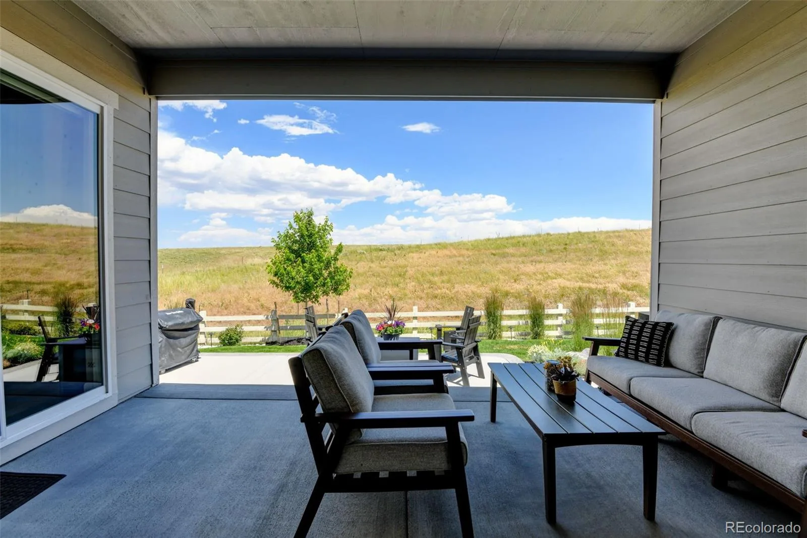 7000 S White Crow Way Aurora CO 80016 | MLS #REC3155137 09232026220625 1600 45