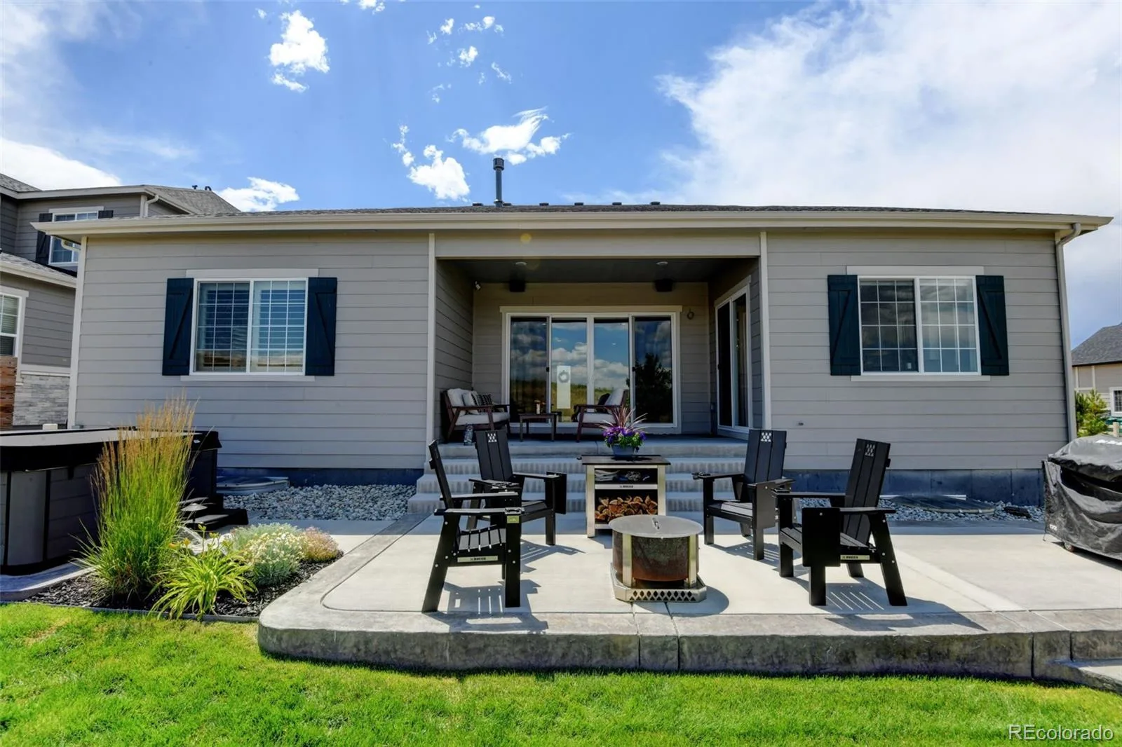 7000 S White Crow Way Aurora CO 80016 | MLS #REC3155137 09232026220625 1600 47