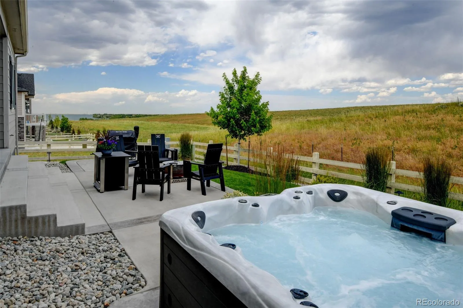7000 S White Crow Way Aurora CO 80016 | MLS #REC3155137 09232026220625 1600 49