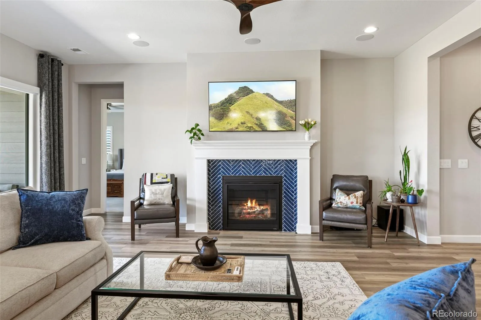 7000 S White Crow Way Aurora CO 80016 | MLS #REC3155137 09232026220625 1600 8