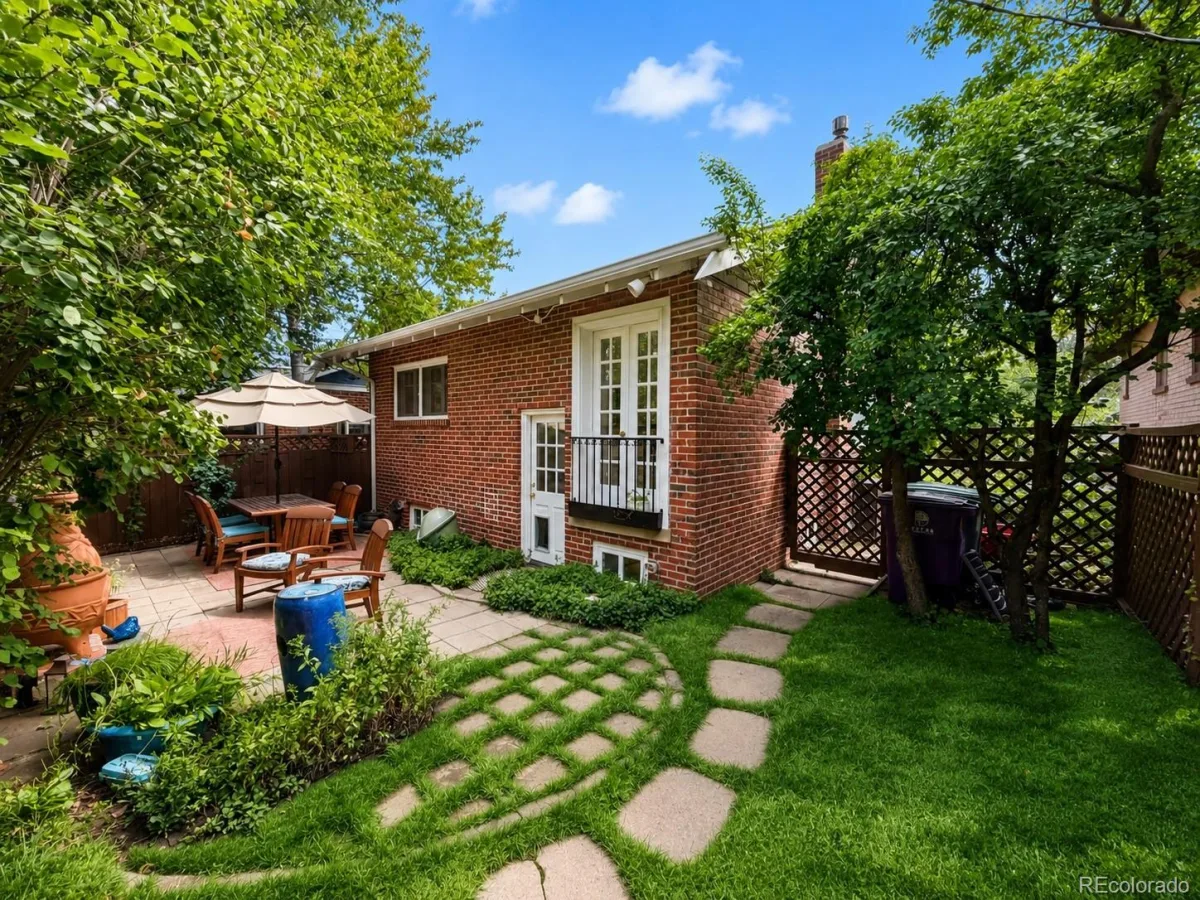 631 Jackson Street Denver CO 80206 | MLS #REC3155819 10102026143113 1200 29