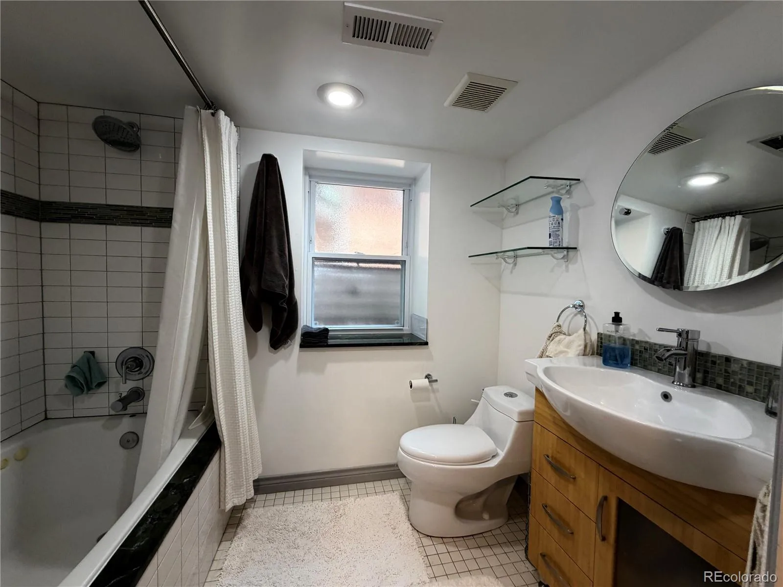 631 Jackson Street Denver CO 80206 | MLS #REC3155819 10102026143113 1600 20
