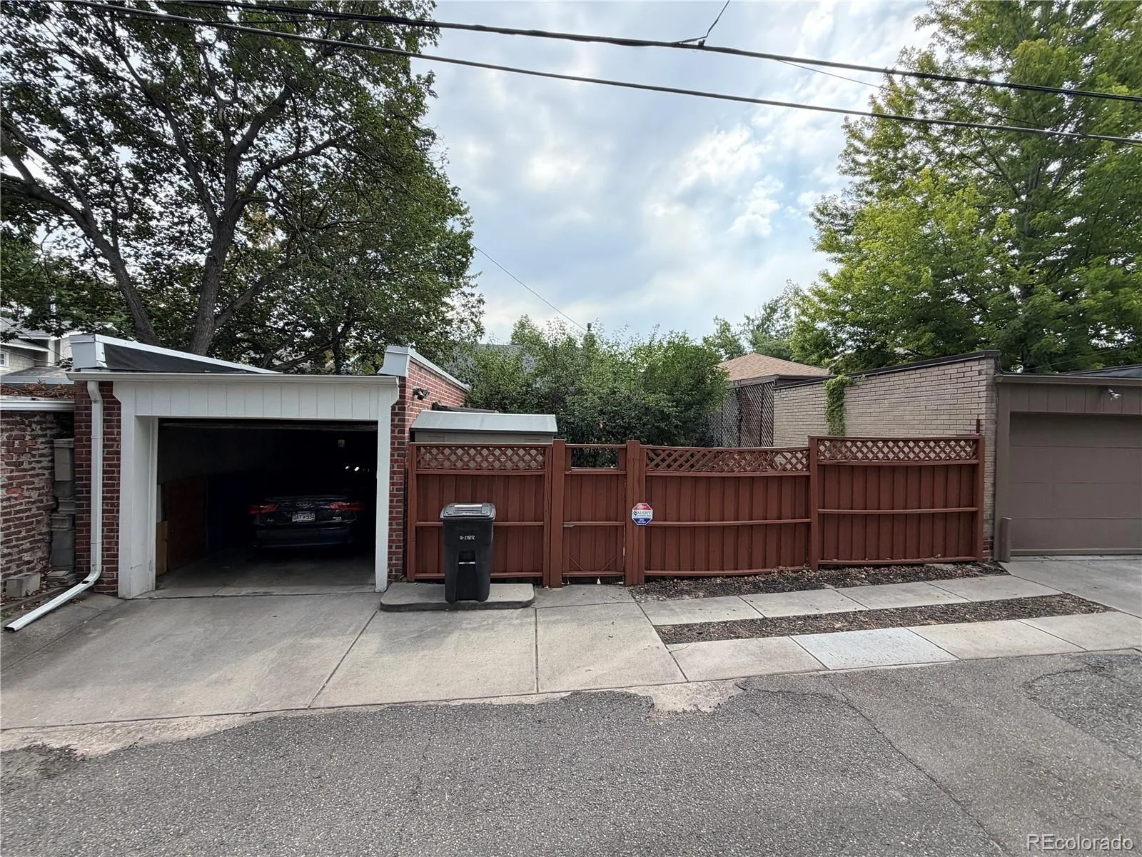 631 Jackson Street Denver CO 80206 | MLS #REC3155819 10102026143113 1600 27