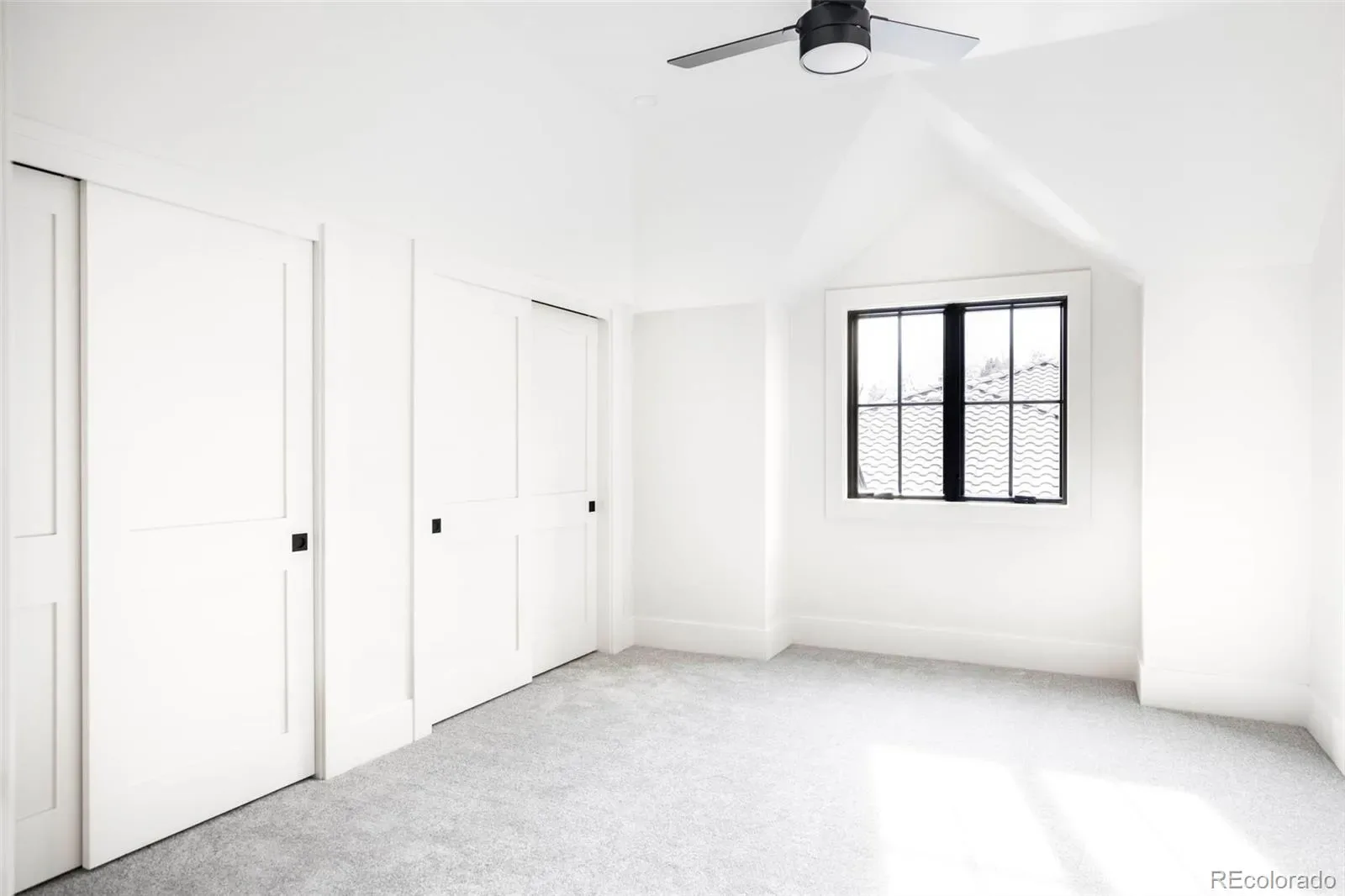 03112026213403 1600 30