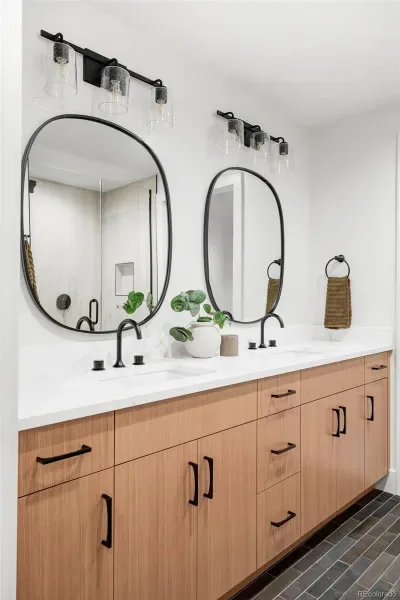 03112026213403 800 38