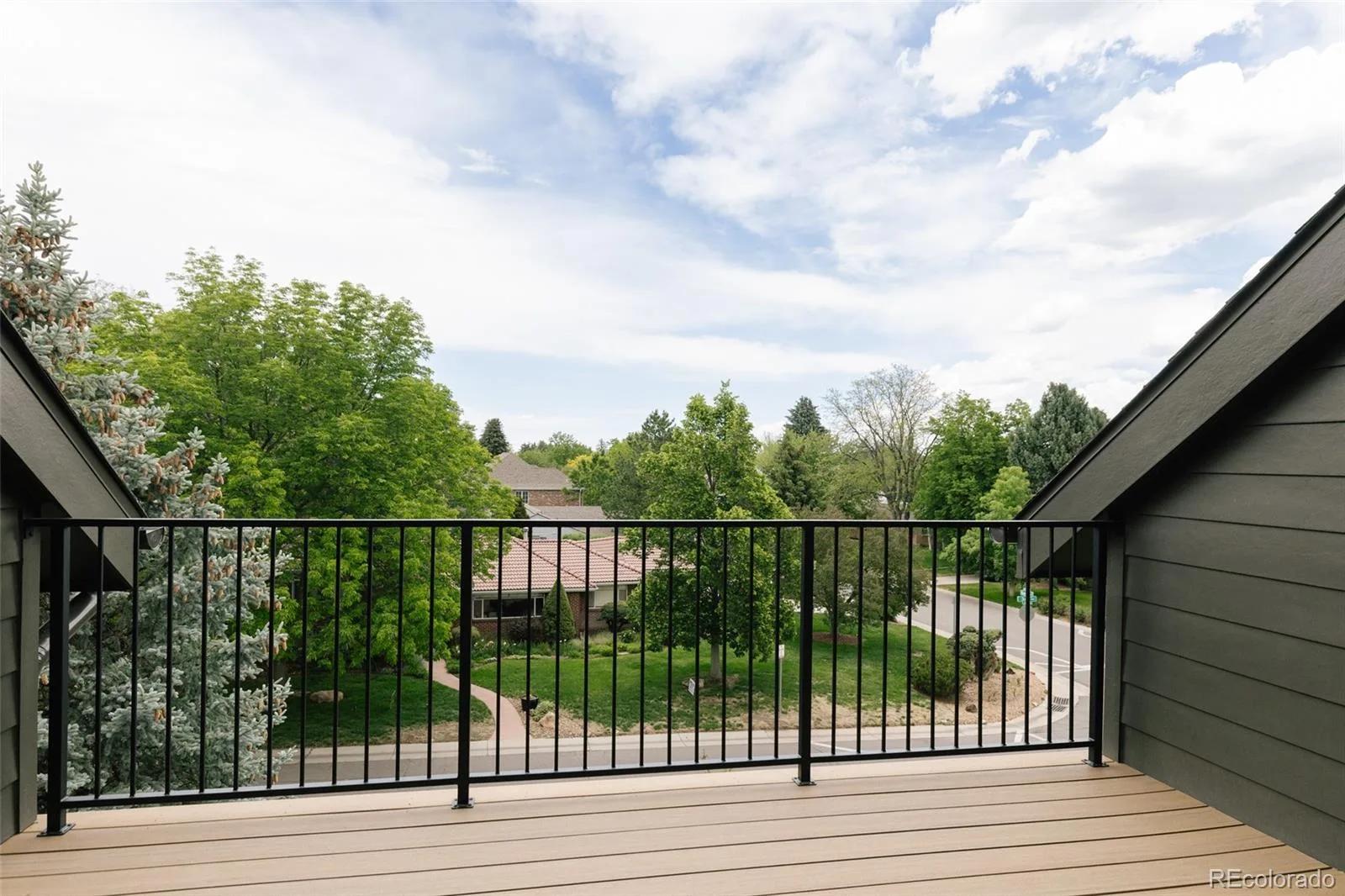295 Kearney Denver CO 80220 MLS #REC3155820 06032026183714 1600 35