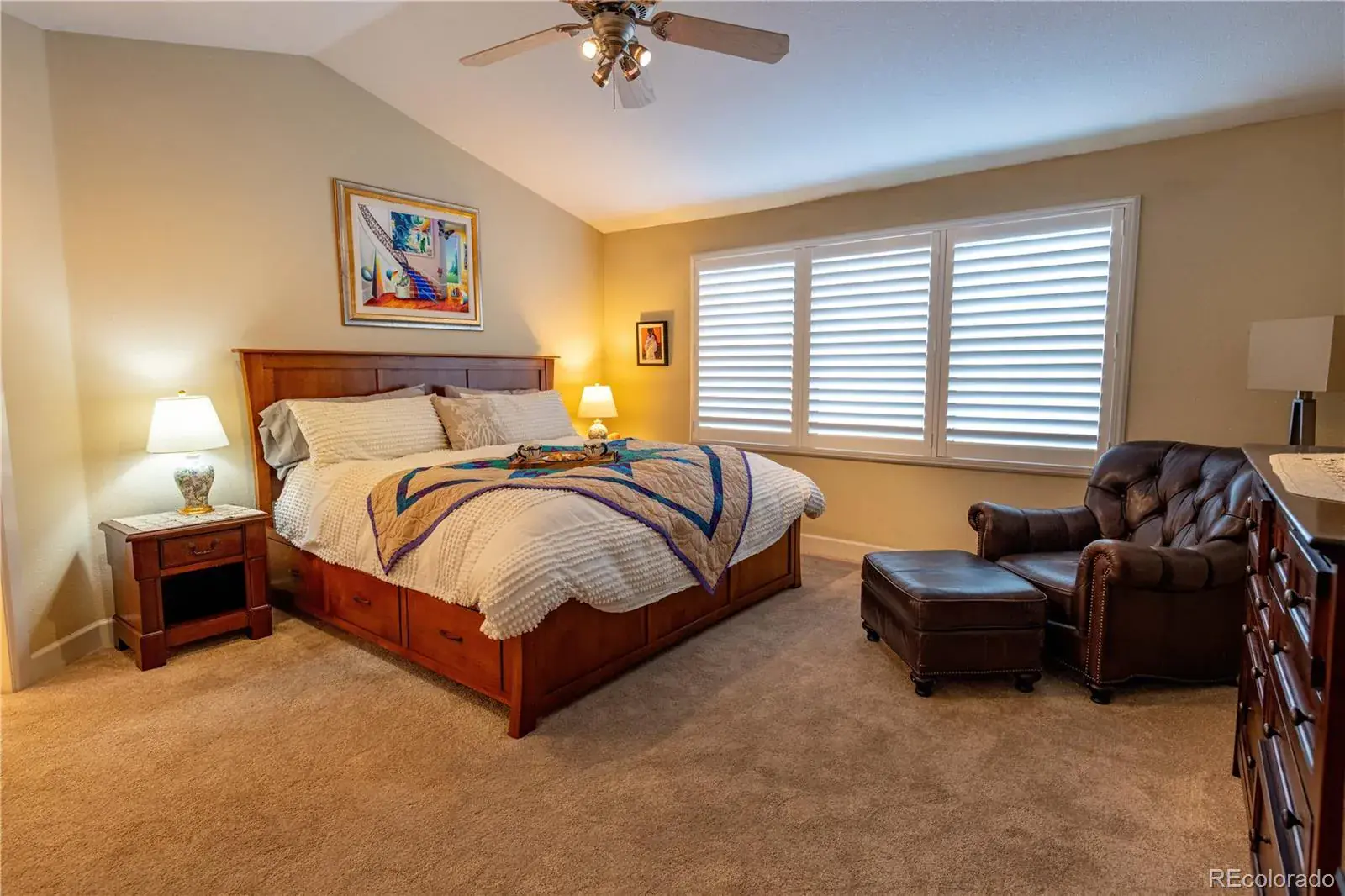 12102025005651 1600 11