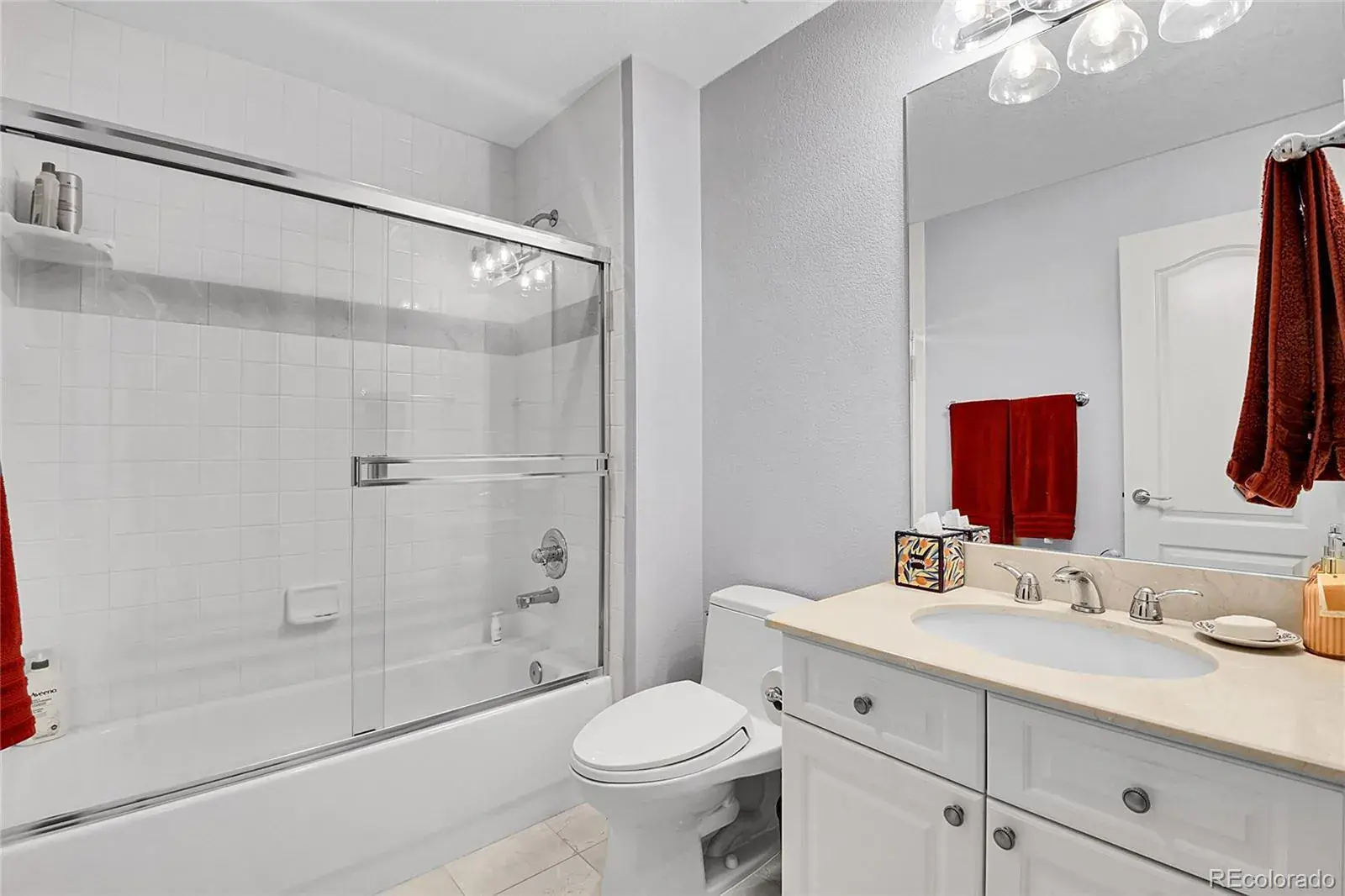 12102025005651 1600 22