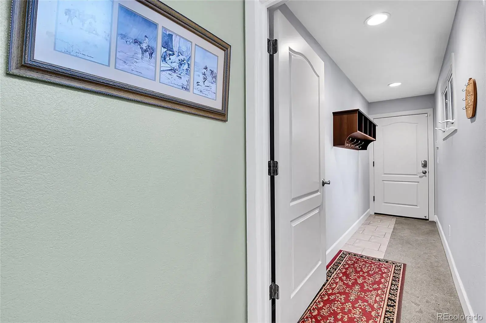 12102025005651 1600 32