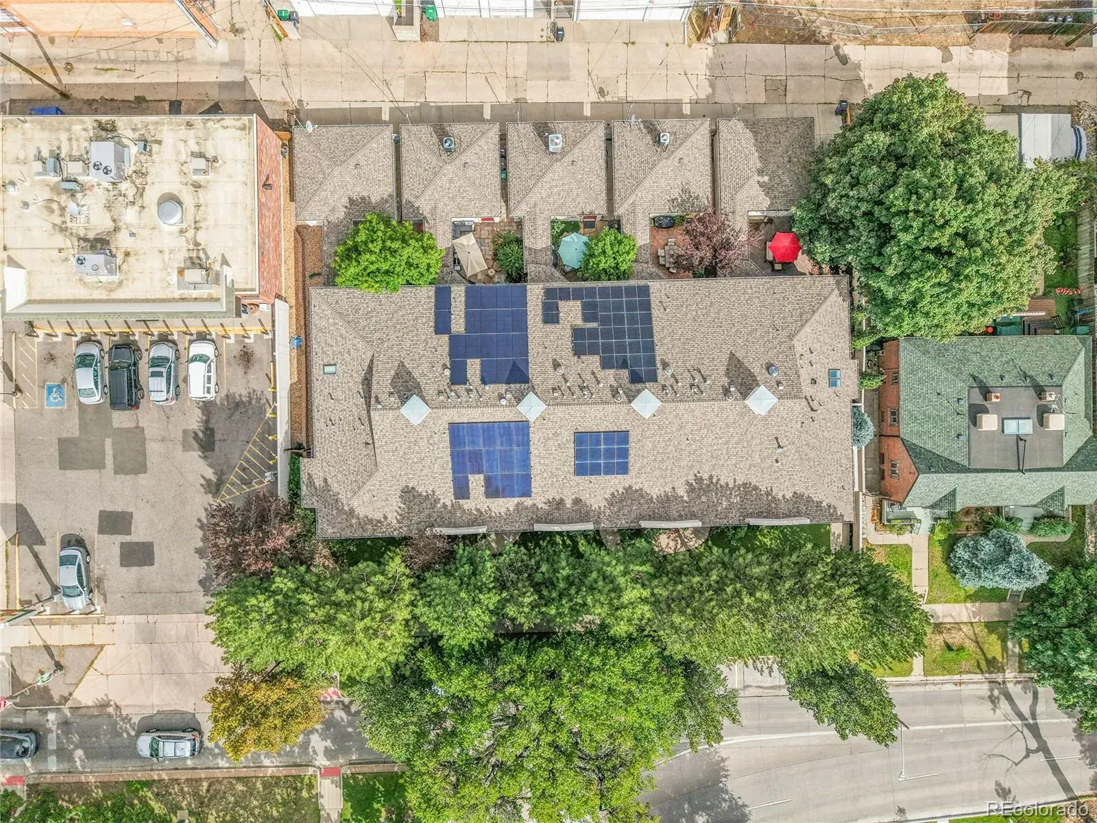 12102025005651 1600 39