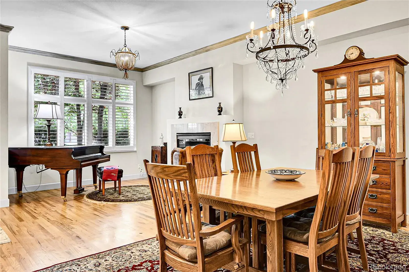 12102025005651 1600 4