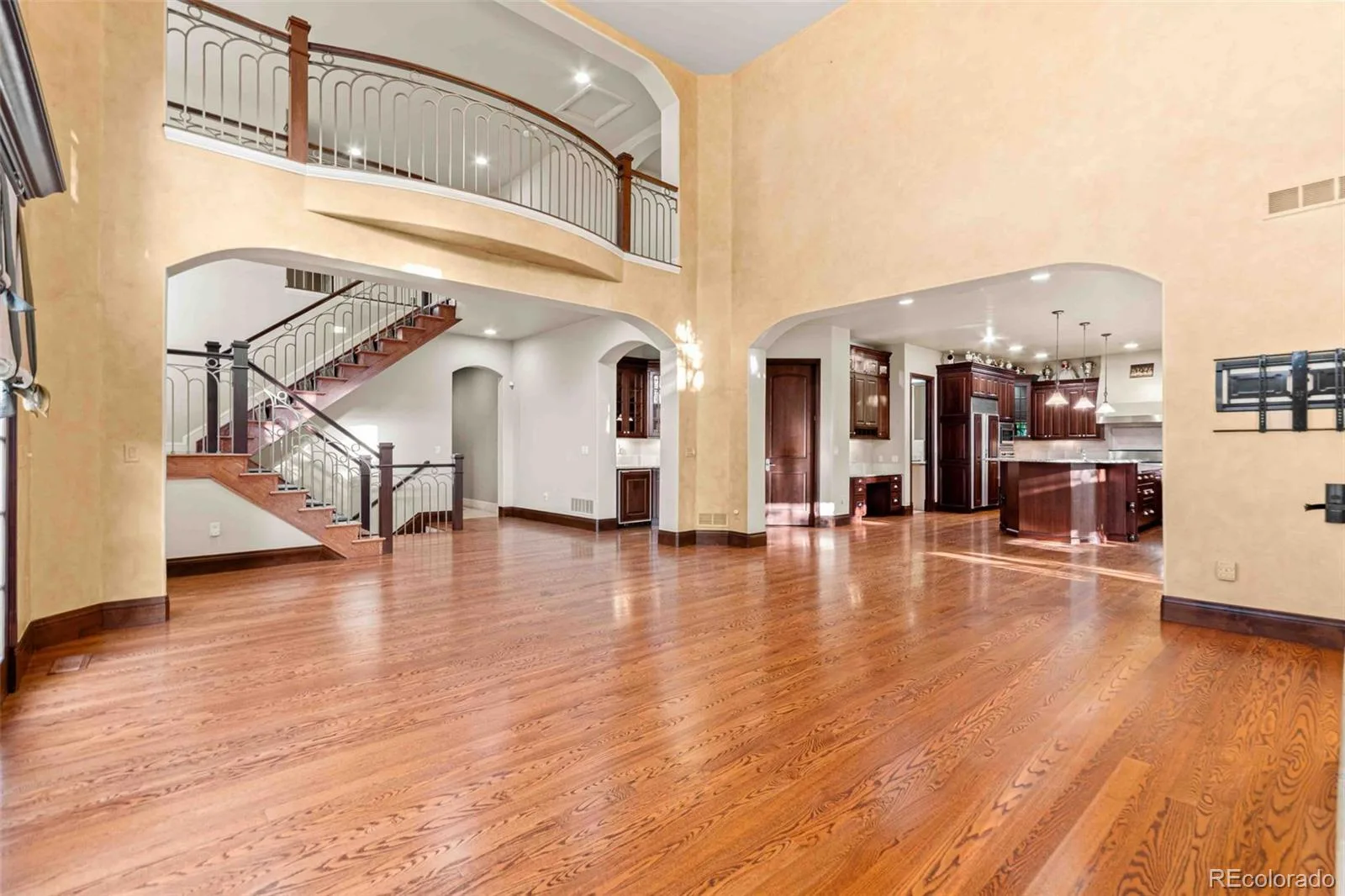 5 Waterside Terrace Cherry Hills Village CO 80113 | MLS #REC3156784 08182026182005 1600 13