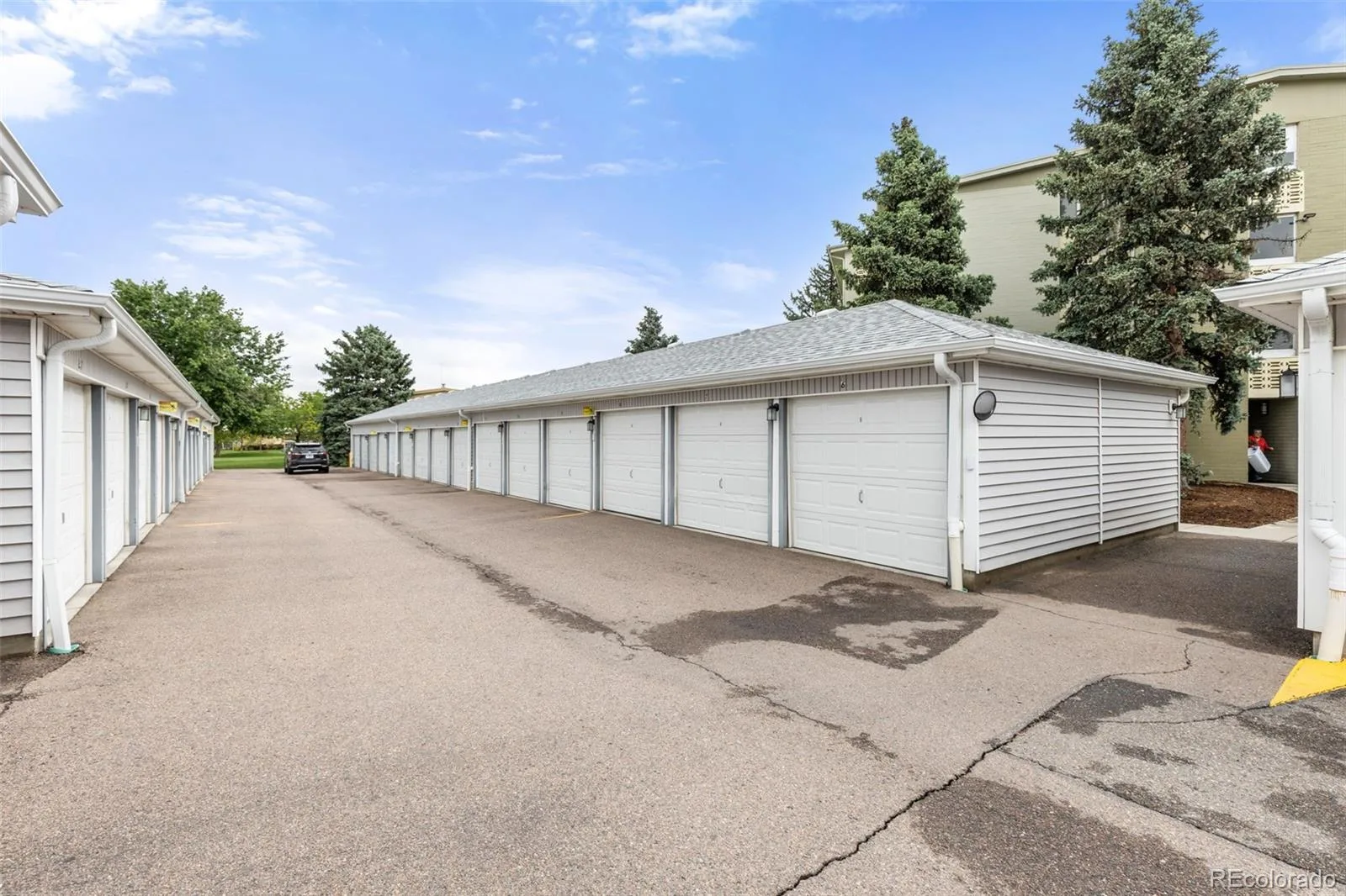 750 S Alton Way #4C Denver CO 80247 | MLS #REC3157039 08252026012436 1600 35