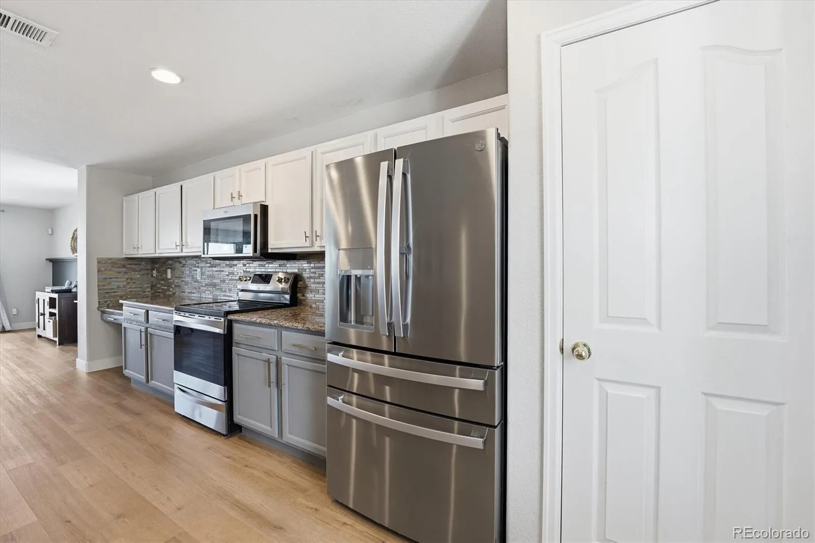16097 Randolph Place Denver CO 80239 MLS #REC3157253 05072026235429 1600 10