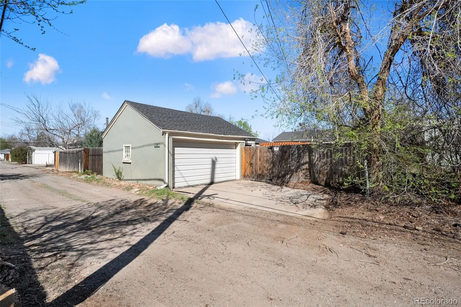 4345 S Washington Street Englewood CO 80113 MLS #REC3157423 05212026140616 1600 27