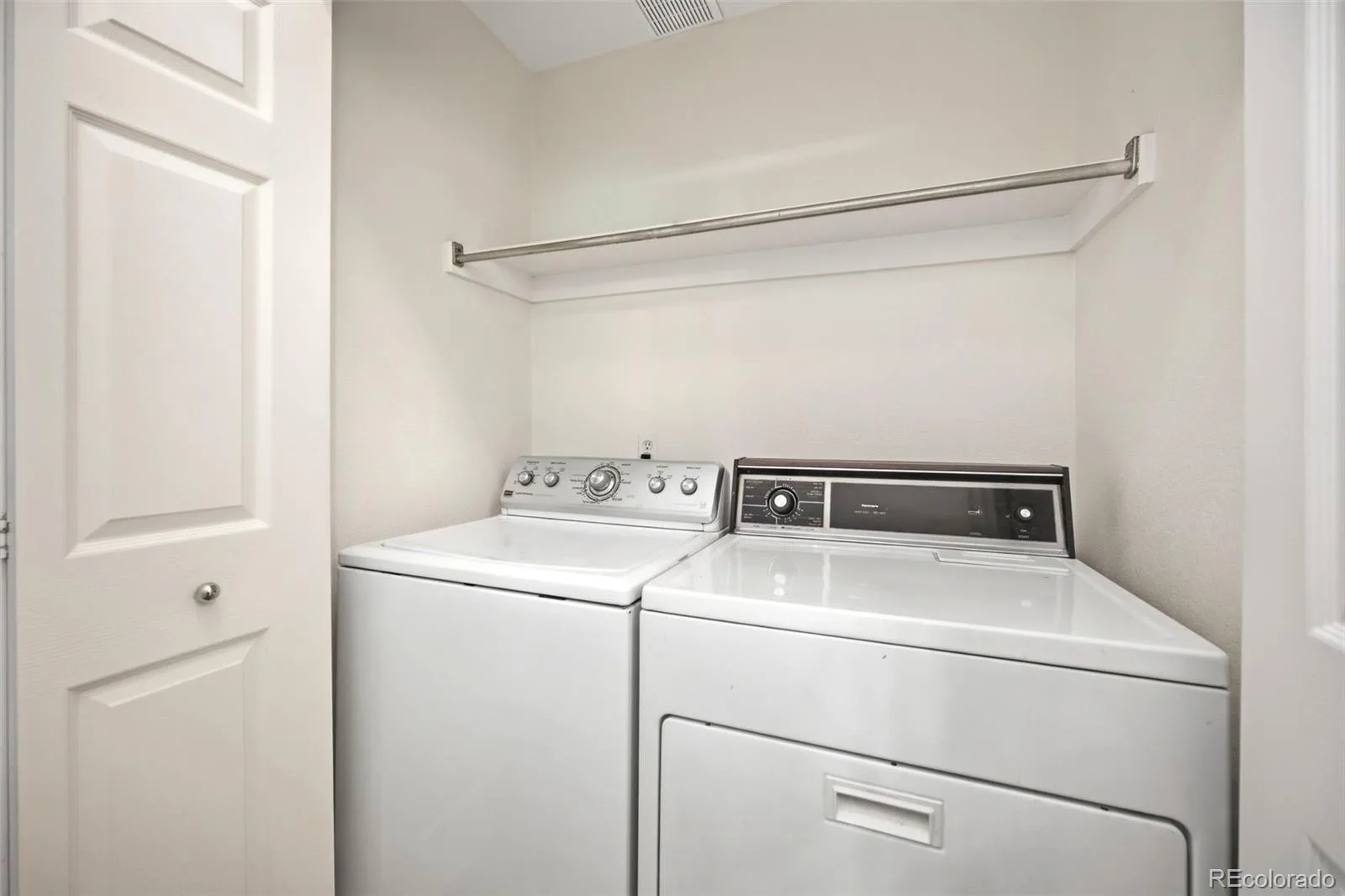 3006 W Long Drive #C Littleton CO 80120 | MLS #REC3157991 08062026182204 1600 14