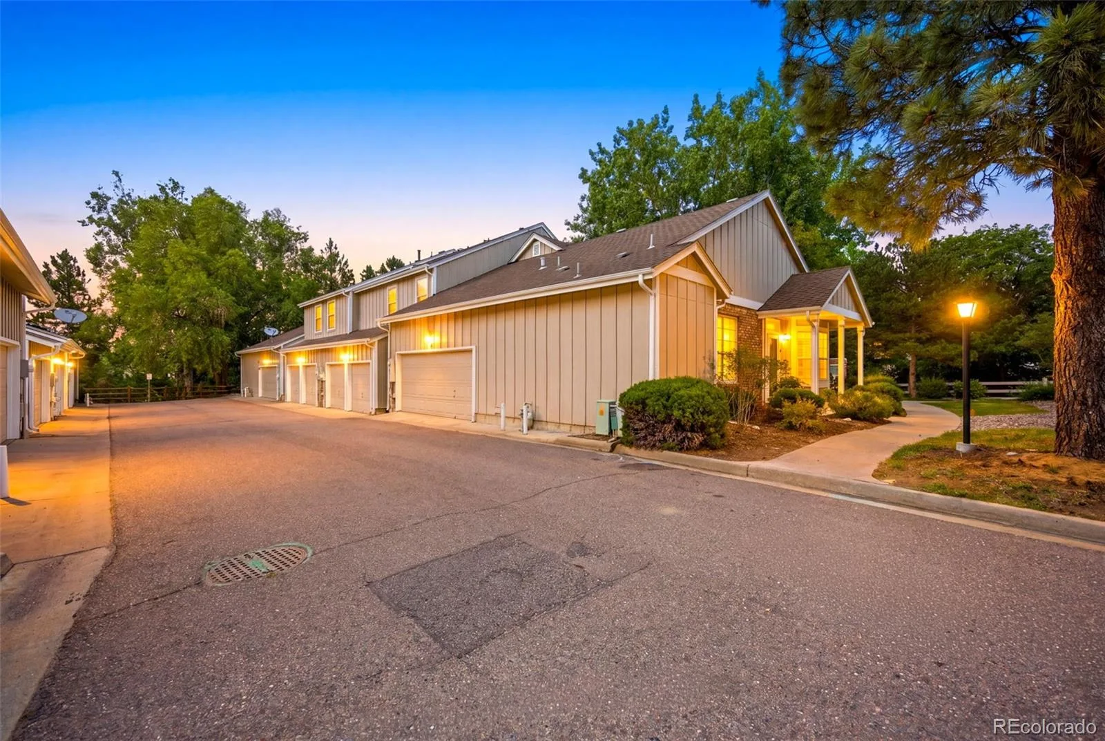 3006 W Long Drive #C Littleton CO 80120 | MLS #REC3157991 08062026182204 1600 22