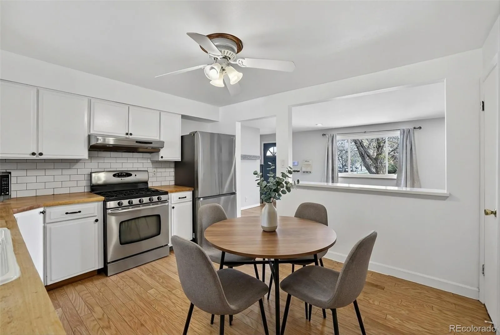 04102026215510 1600 16