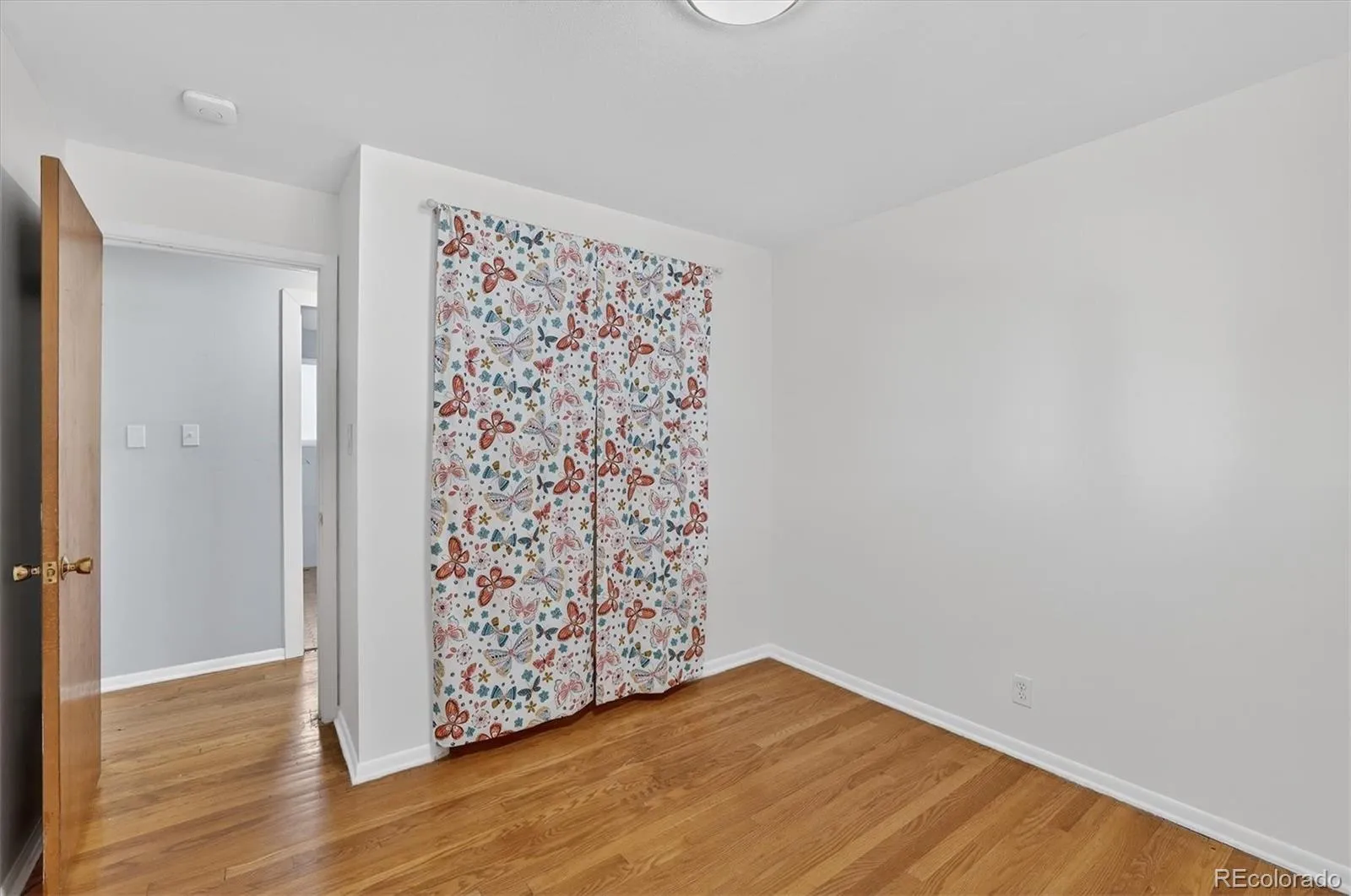 04102026215510 1600 24