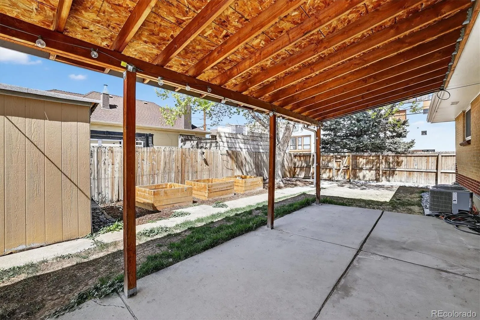 04102026215510 1600 29