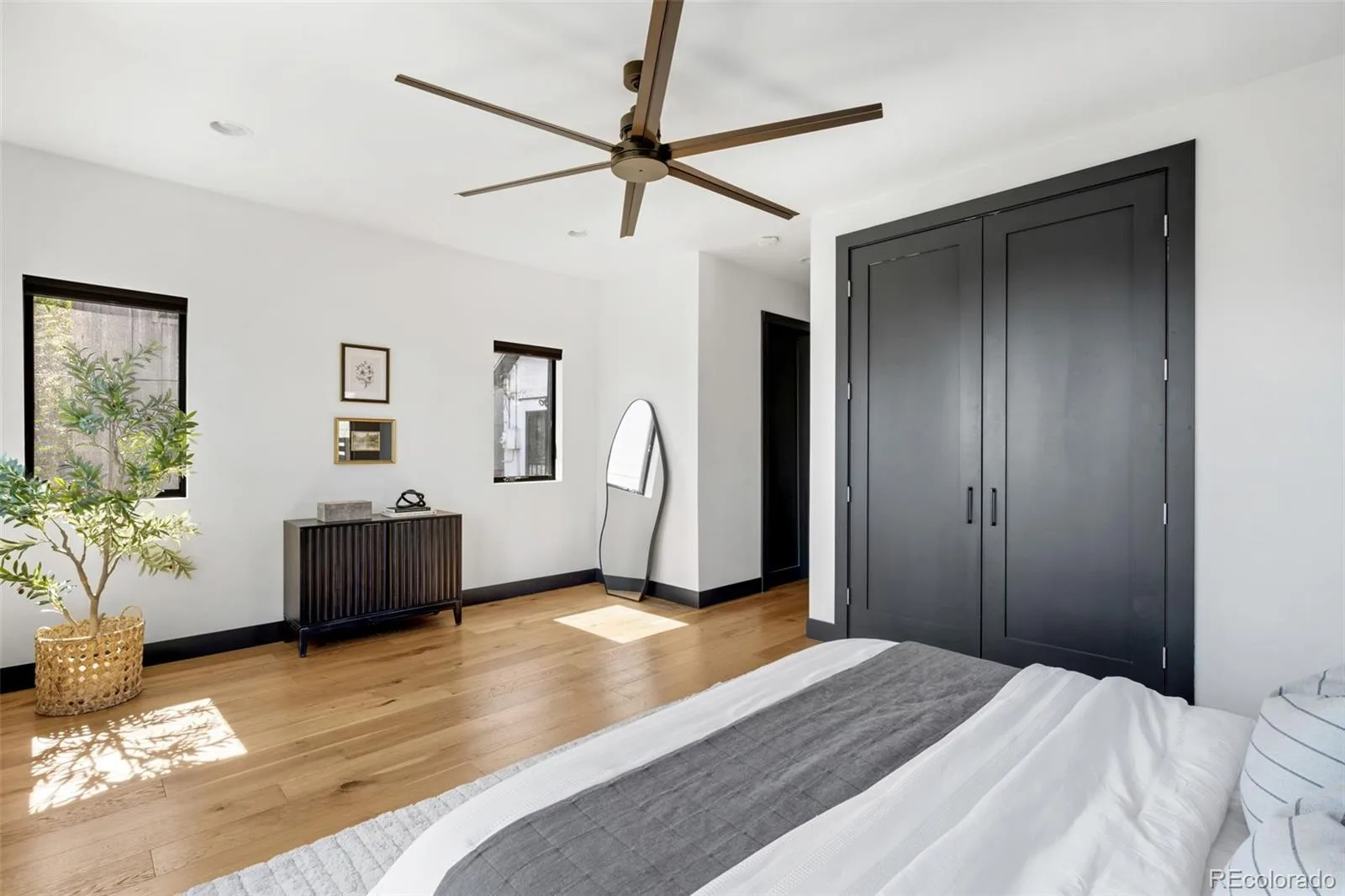 3320 Navajo Street Denver CO 80211 | MLS #REC3158806 09252026174643 1600 16