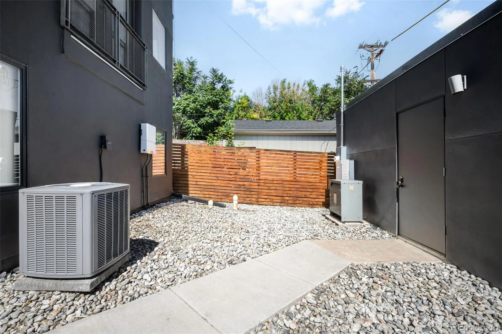 3320 Navajo Street Denver CO 80211 | MLS #REC3158806 09252026174643 1600 26