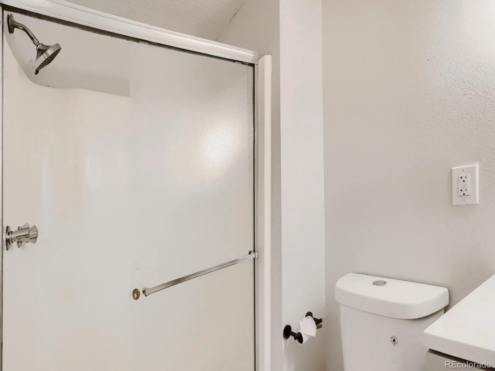 12646 E Kansas Place Aurora CO 80012 | MLS #REC3160334 09232026093452 1600 22