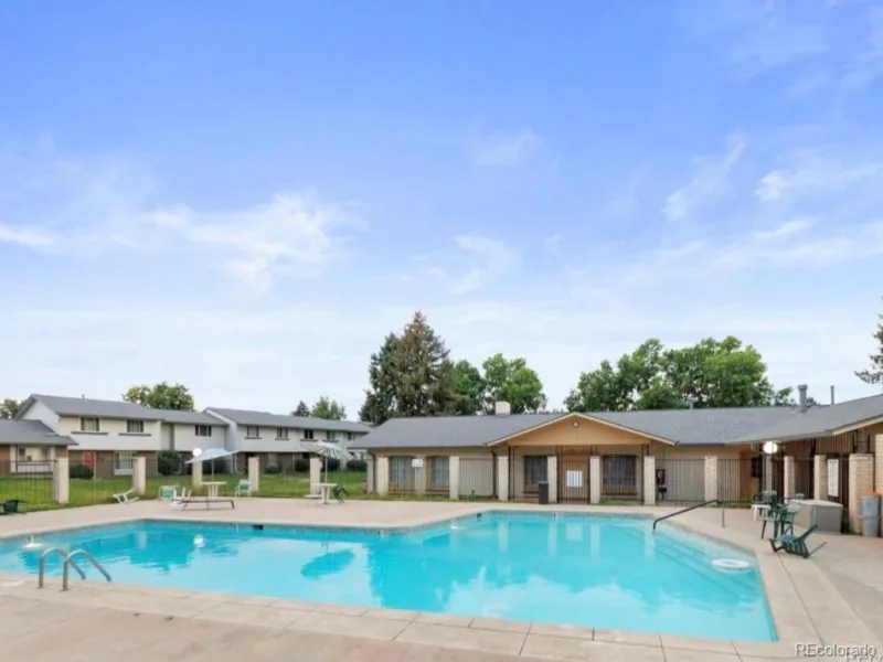 12646 E Kansas Place Aurora CO 80012 | MLS #REC3160334 09232026093452 800 32