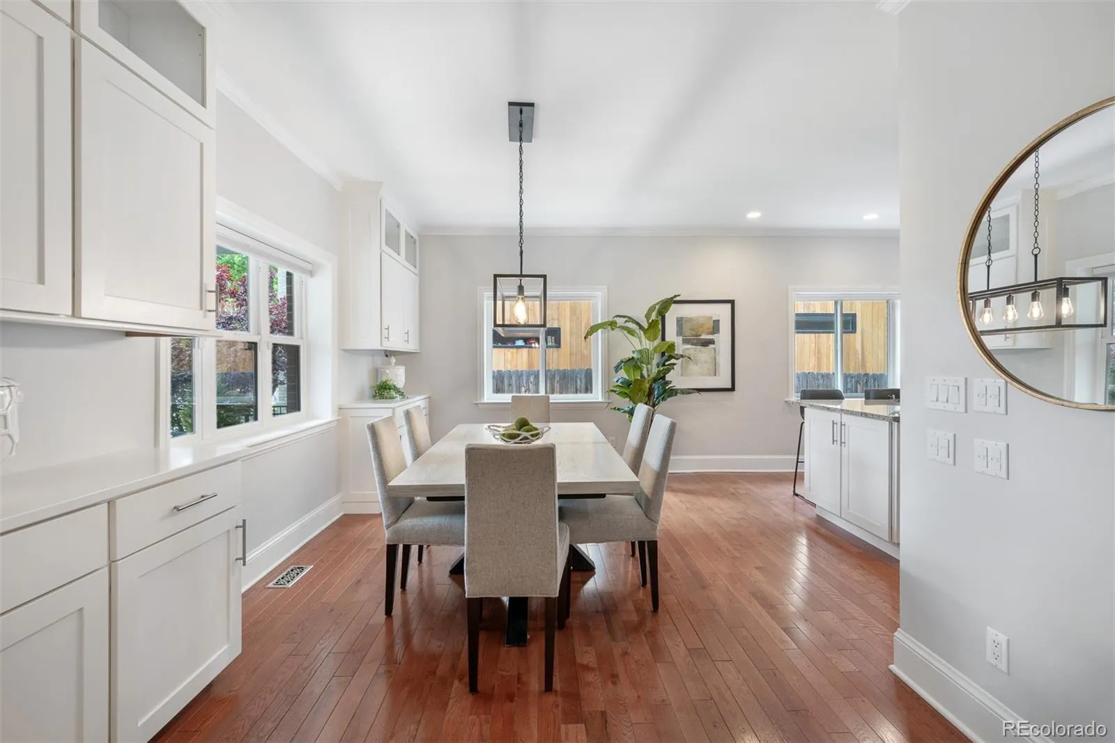 1255 S Garfield Street Denver CO 80210 MLS #REC3160695 05152026013630 1600 2