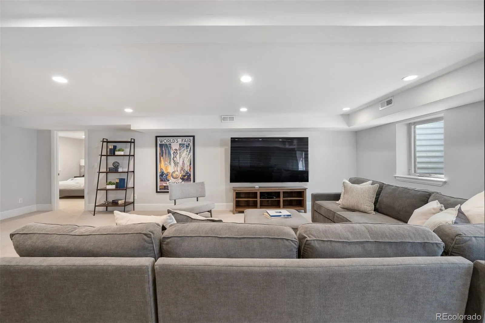 1255 S Garfield Street Denver CO 80210 MLS #REC3160695 05152026013630 1600 27