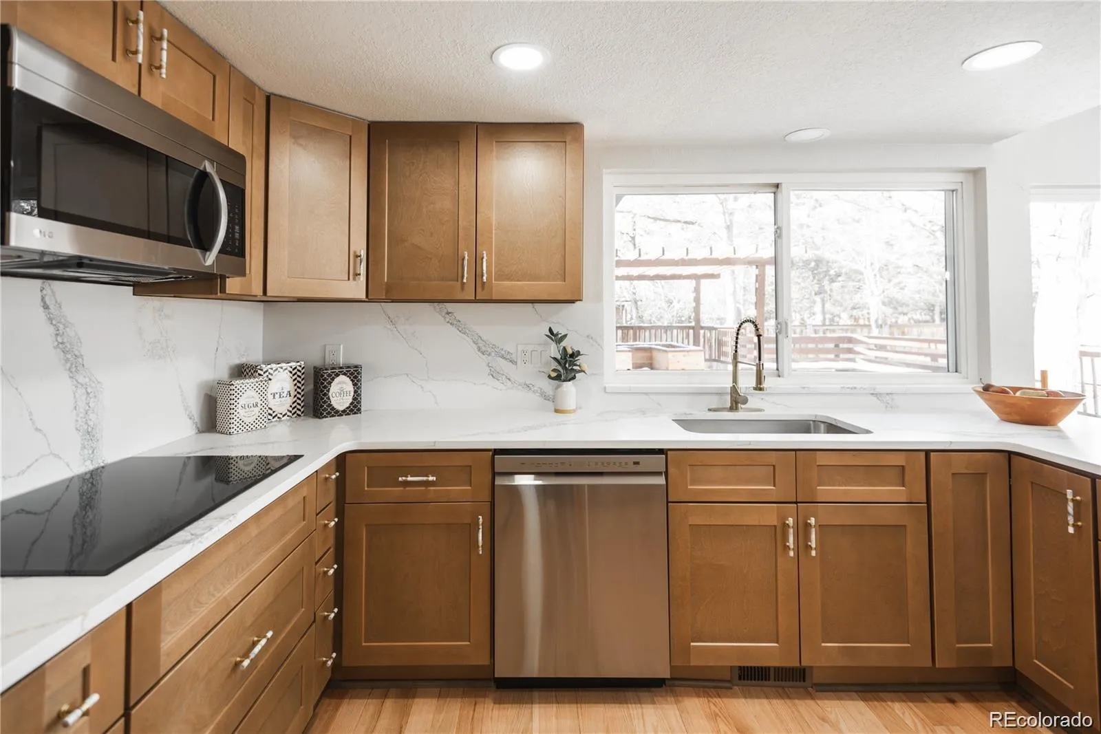 6751 S Lamar Street Littleton CO 80128 MLS #REC3162558 05132026205249 1600 4