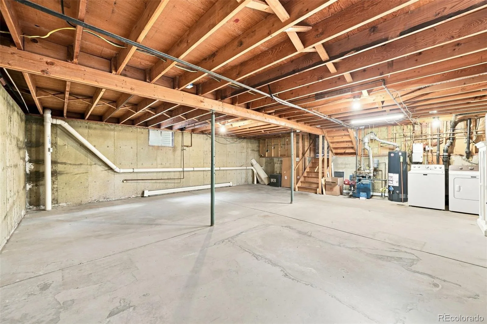 9748 Yukon Court Broomfield CO 80021 | MLS #REC3162900 08122026212831 1600 38