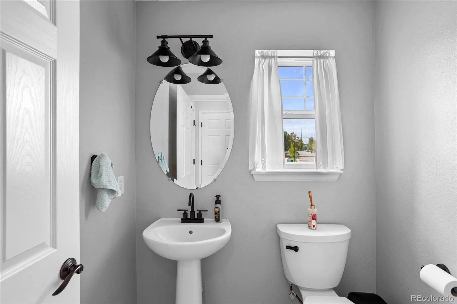 4900 S Flat Rock Way Aurora CO 80016 | MLS #REC3163866 08282026214537 1600 18
