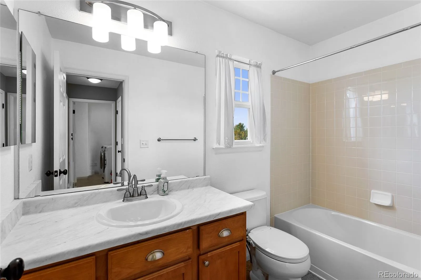 4900 S Flat Rock Way Aurora CO 80016 | MLS #REC3163866 08282026214537 1600 26