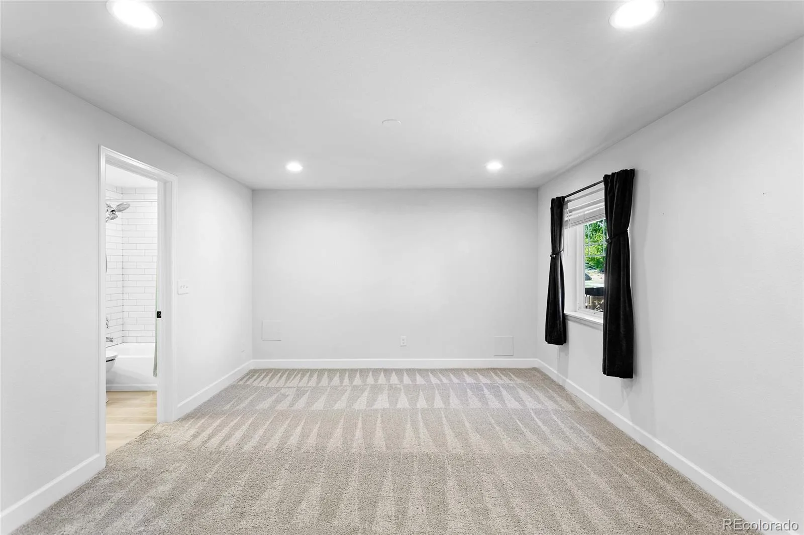 4900 S Flat Rock Way Aurora CO 80016 | MLS #REC3163866 08282026214537 1600 30