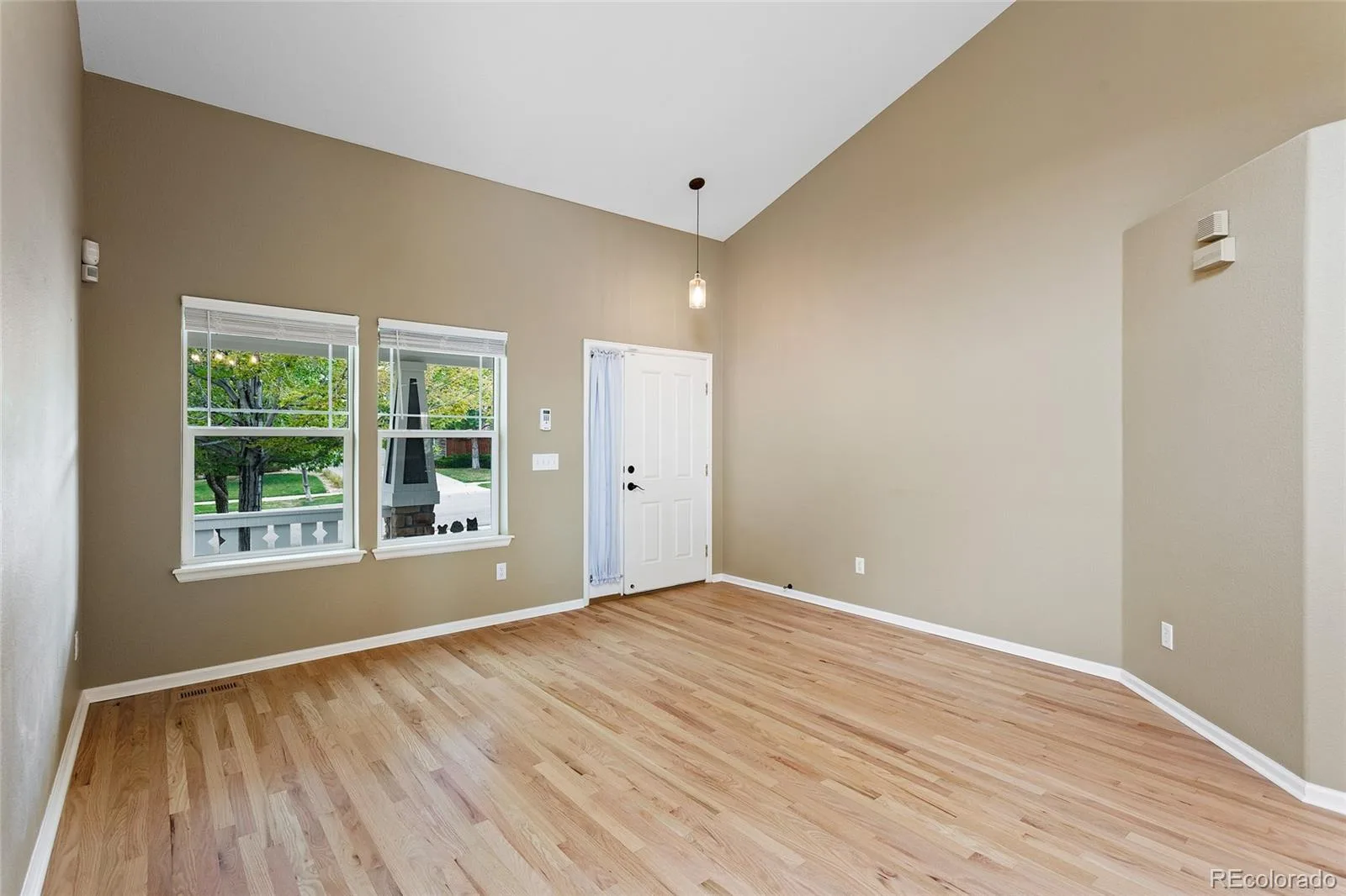 4900 S Flat Rock Way Aurora CO 80016 | MLS #REC3163866 08282026214537 1600 6