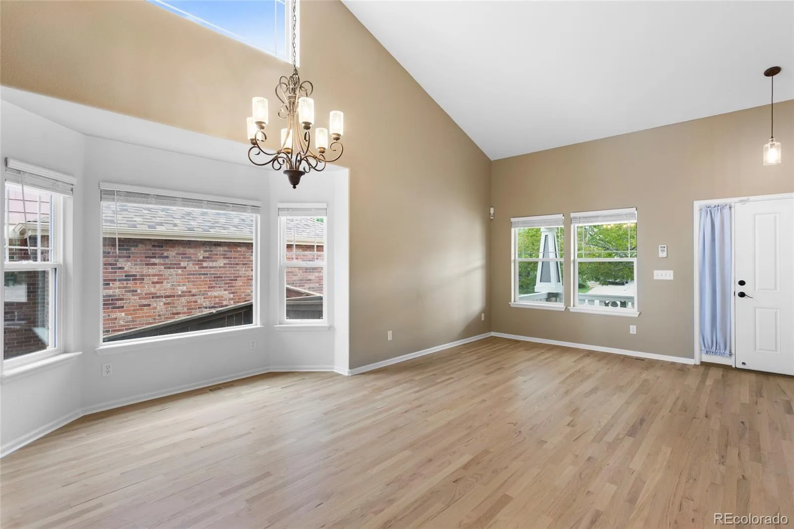 4900 S Flat Rock Way Aurora CO 80016 | MLS #REC3163866 08282026214537 1600 8