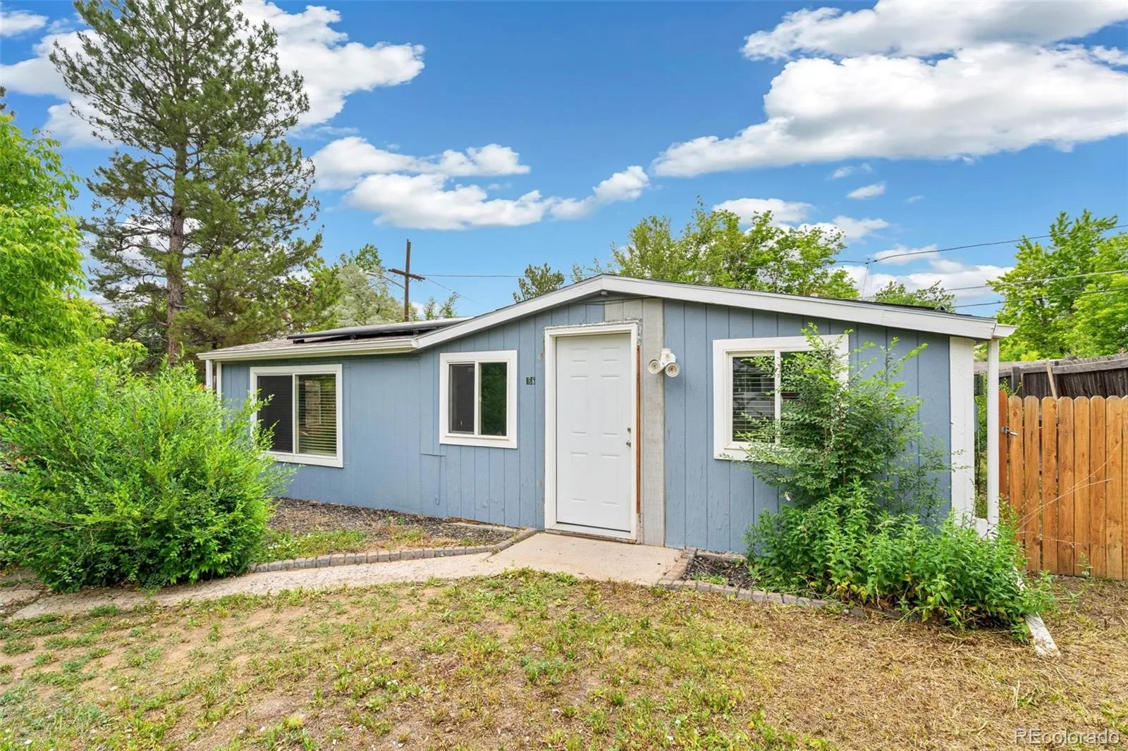166 Newton Street Denver CO 80219 MLS #REC3165126 06092026001657 1600 23