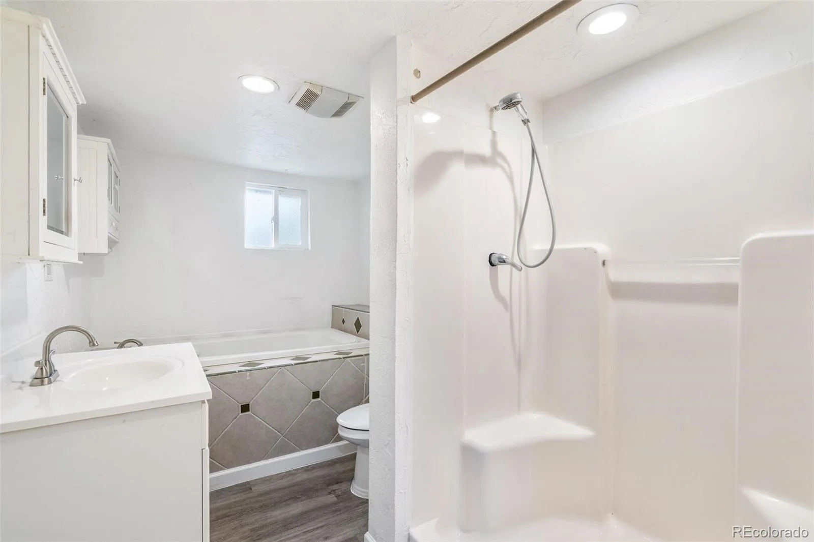 166 Newton Street Denver CO 80219 | MLS #REC3165126 07032026161055 1600 10