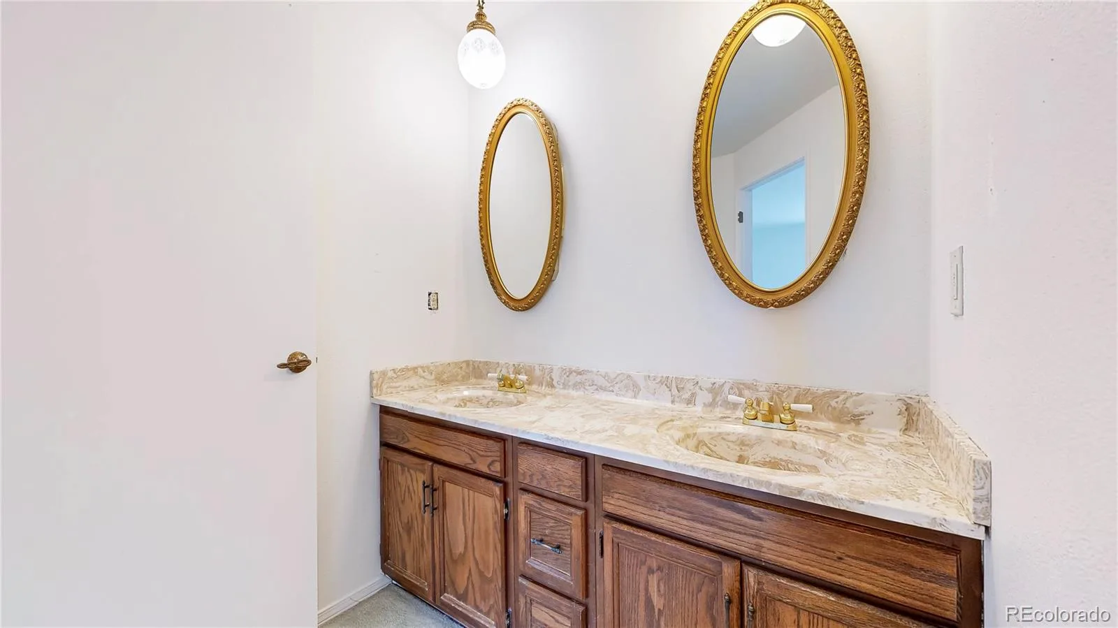 7415 W Radcliff Avenue Littleton CO 80123 | MLS #REC3165909 08102026155148 1600 24