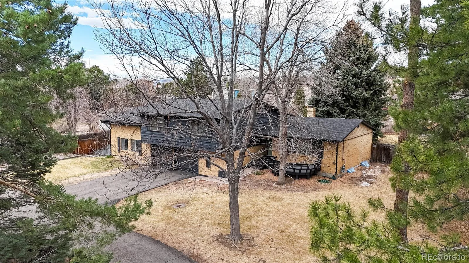 7415 W Radcliff Avenue Littleton CO 80123 | MLS #REC3165909 08102026155148 1600 39