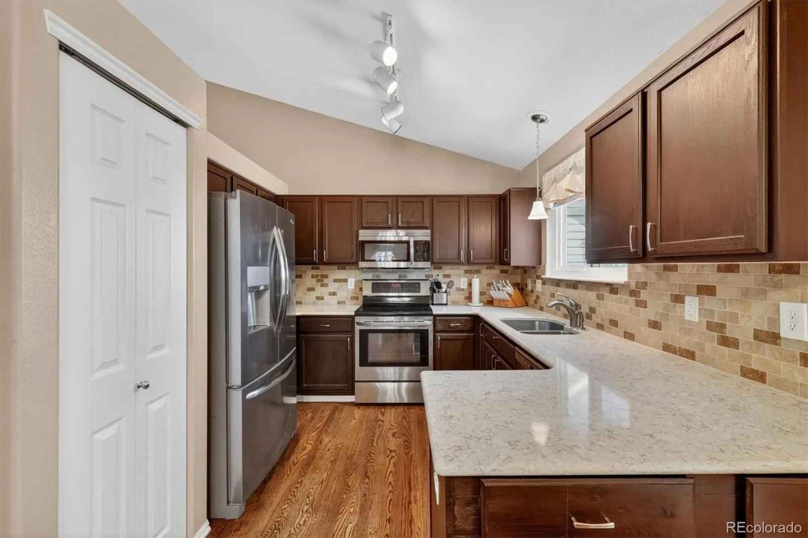 2354 E 116th Avenue Thornton CO 80233 MLS #REC3166177 06092026005110 1600 13