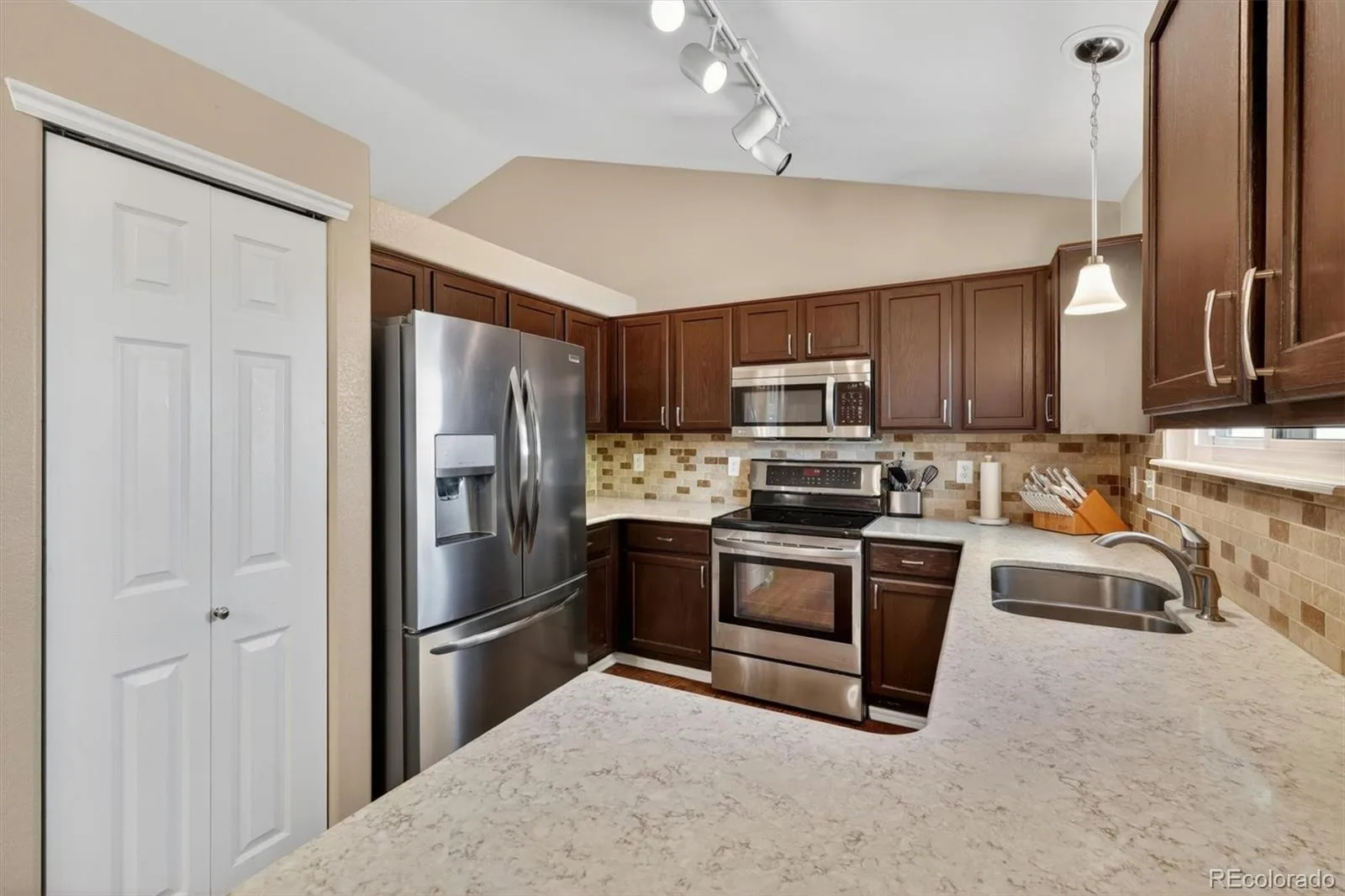 2354 E 116th Avenue Thornton CO 80233 MLS #REC3166177 06092026005110 1600 14