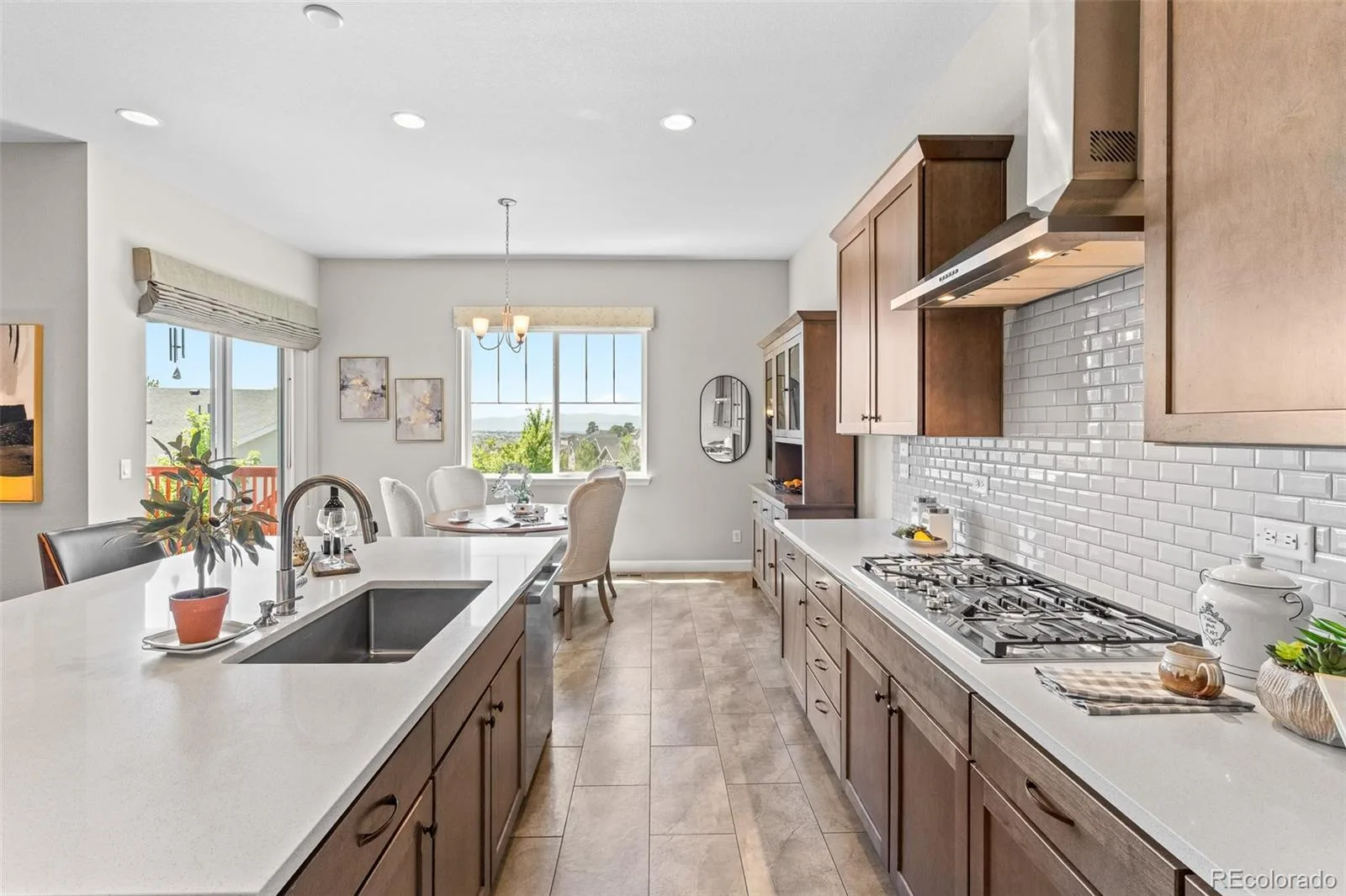 6647 S Catawba Way Aurora CO 80016 | MLS #REC3169298 08232026135119 1600 25