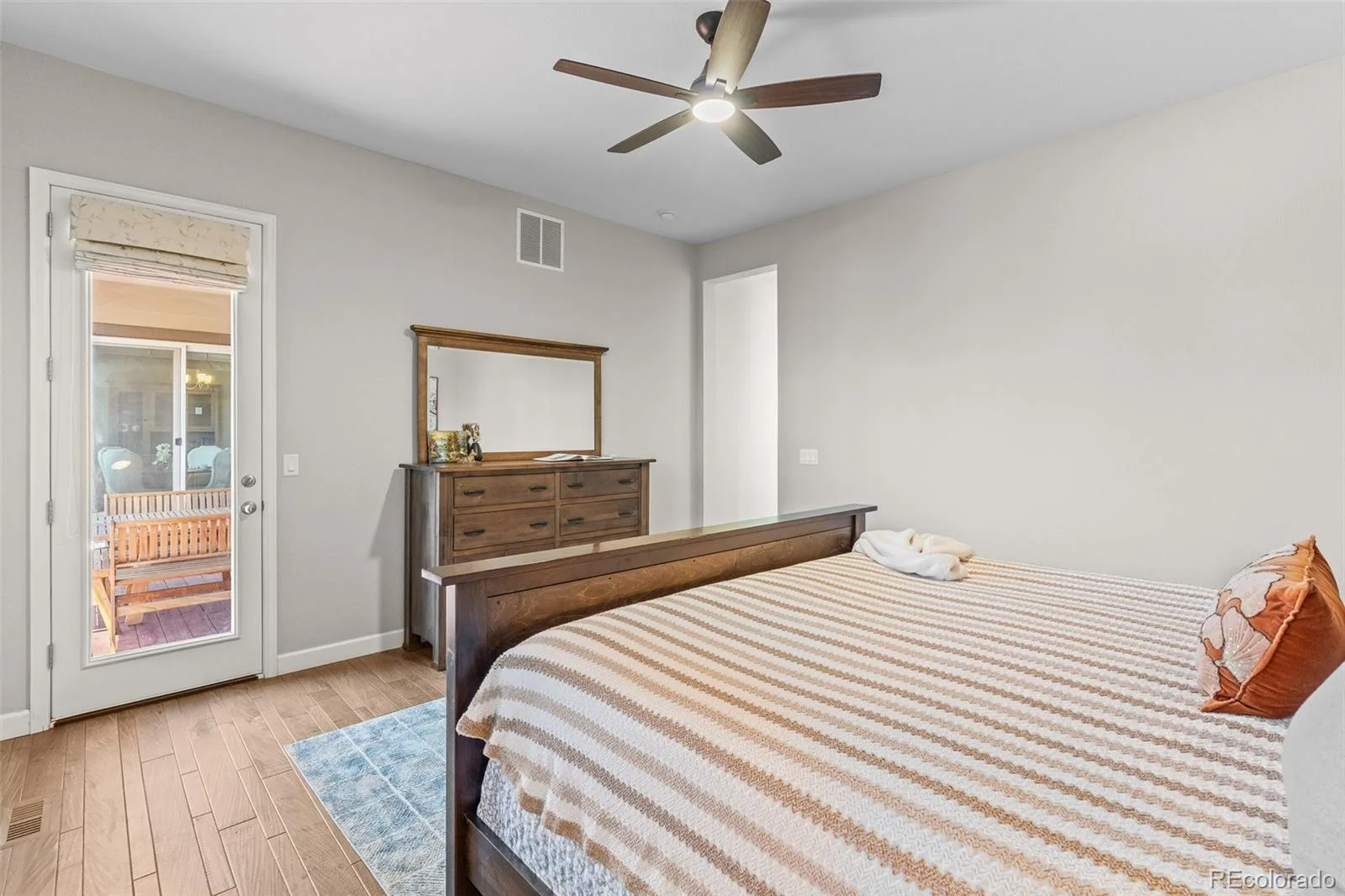 6647 S Catawba Way Aurora CO 80016 | MLS #REC3169298 08232026135119 1600 30