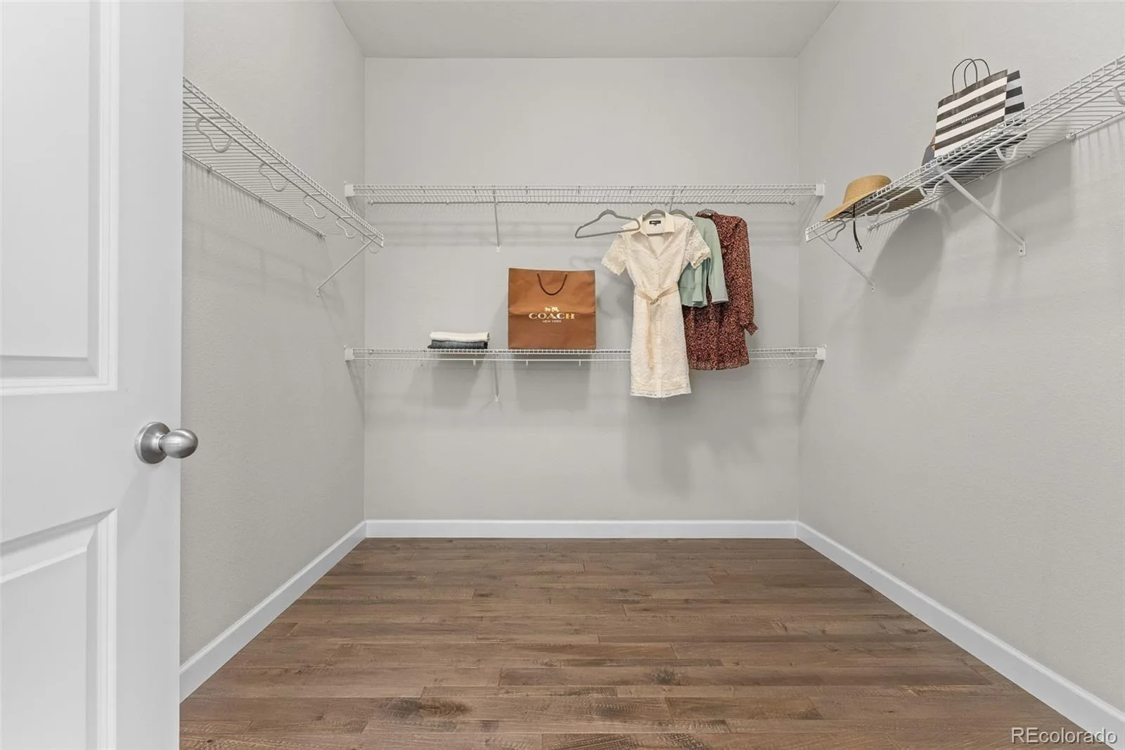 6647 S Catawba Way Aurora CO 80016 | MLS #REC3169298 08232026135119 1600 34