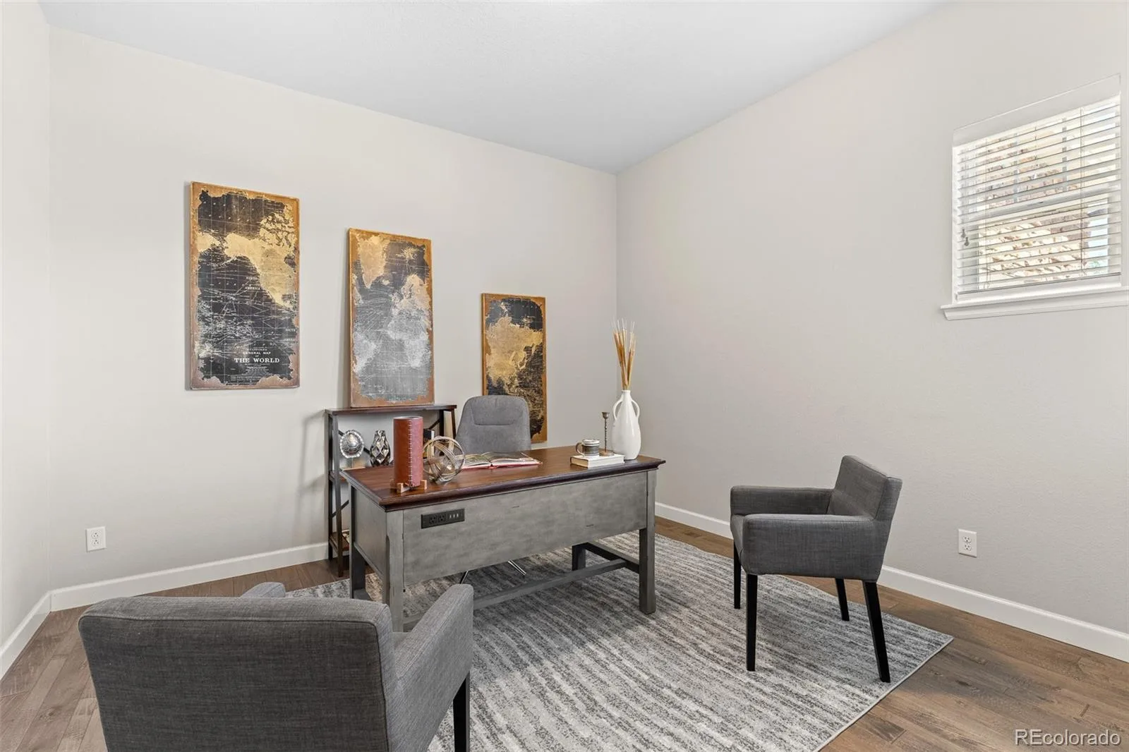 6647 S Catawba Way Aurora CO 80016 | MLS #REC3169298 08232026135119 1600 35