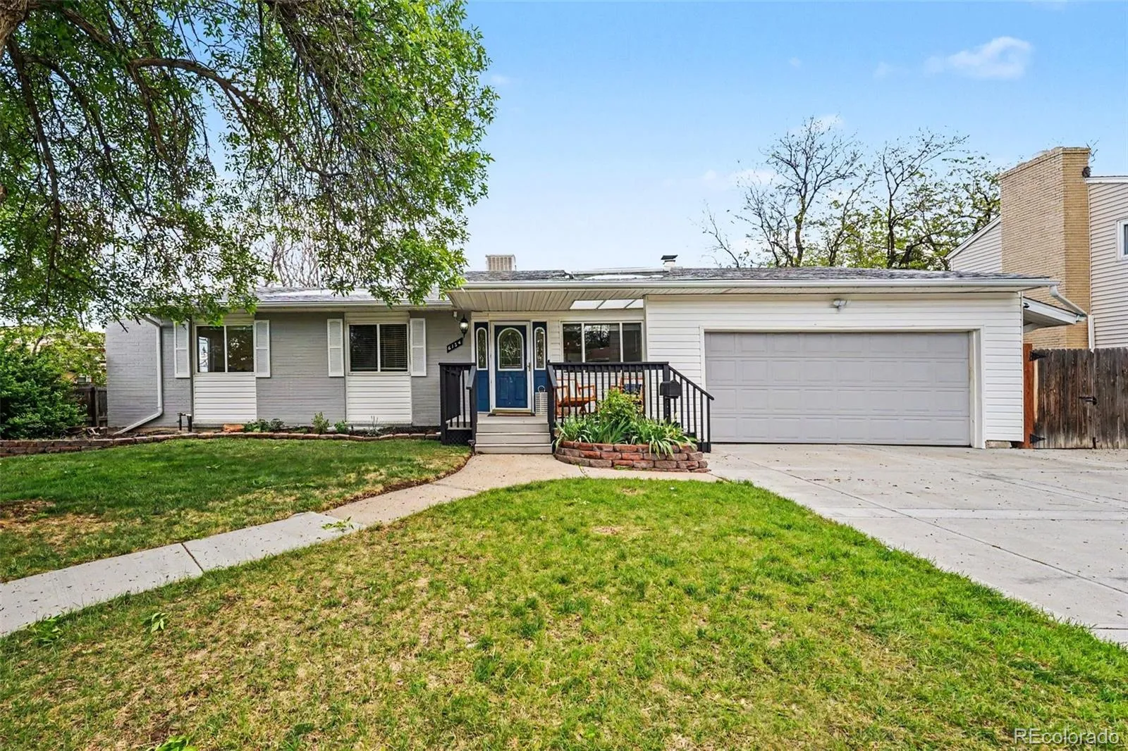6134 Queen Court Arvada CO 80004 MLS #REC3169371 05102026141926 1600 0